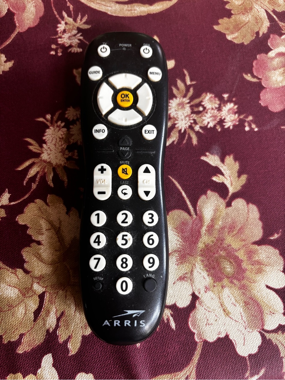 UEI ARRIS UNIVERSAL REMOTE CONTROL
